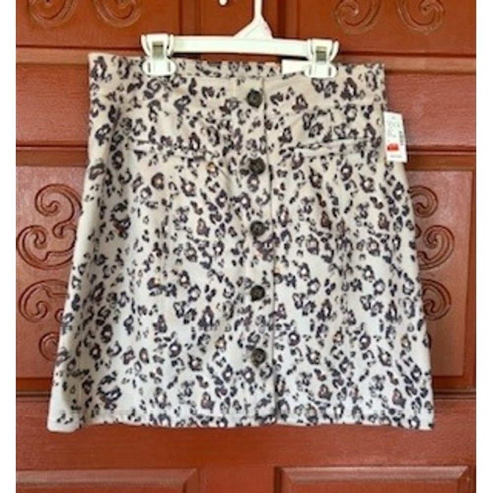 Maurices Mini Skirt Suede Like Leopard Print ALine Casual Tan Brown Womens Sz 6
